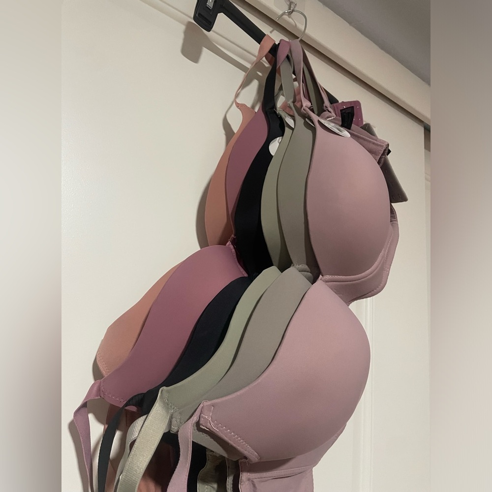 Youmita 6 Pair Size 36DD Bras